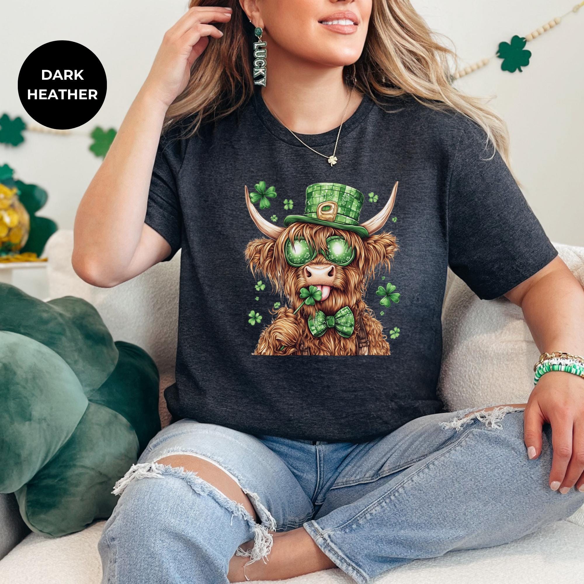 St. Patrick's Day Shirt for Women – Funny Irish Tee – Cute Lucky St. Patty’s Day TopSaint Patricks Day Shirt , Dog t shirts, tshirt women