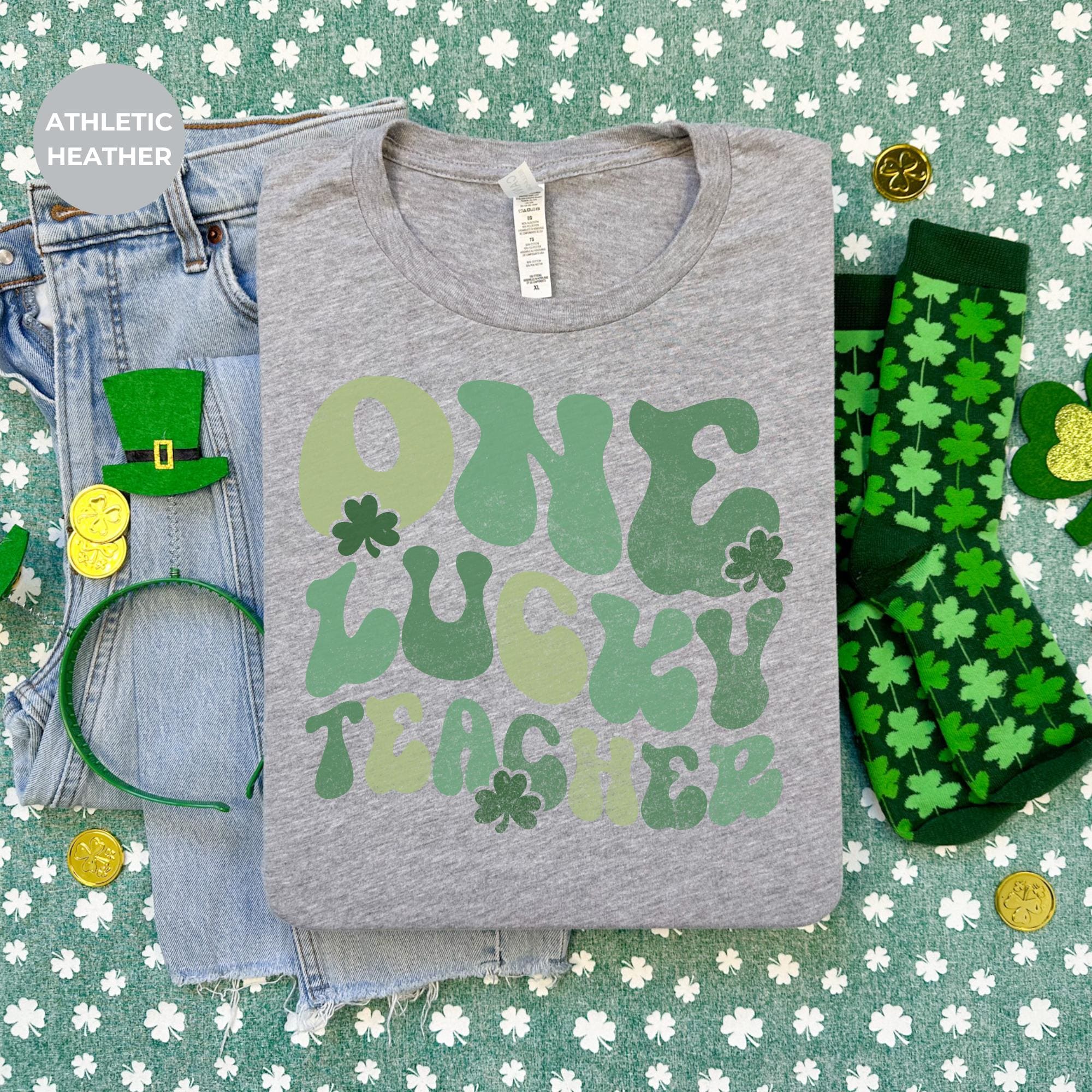 One lucky teacher - St Patrick Day T-Shirt - Lucky Shamrock Tee - Green St Paddy Day Shirt - Irish Graphic - Clover T-Shirt