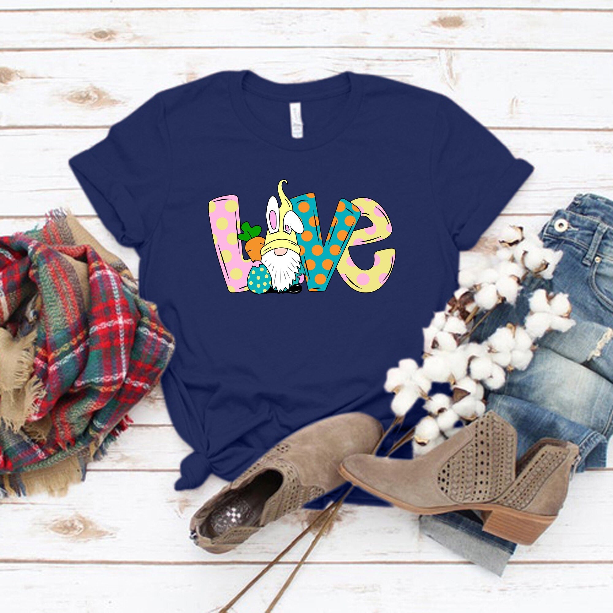 Love T-shirt | Short-Sleeve Unisex T-Shirt | Everyday Shirt For Her | Graphic Women Tees | Summer Outfit Shirt