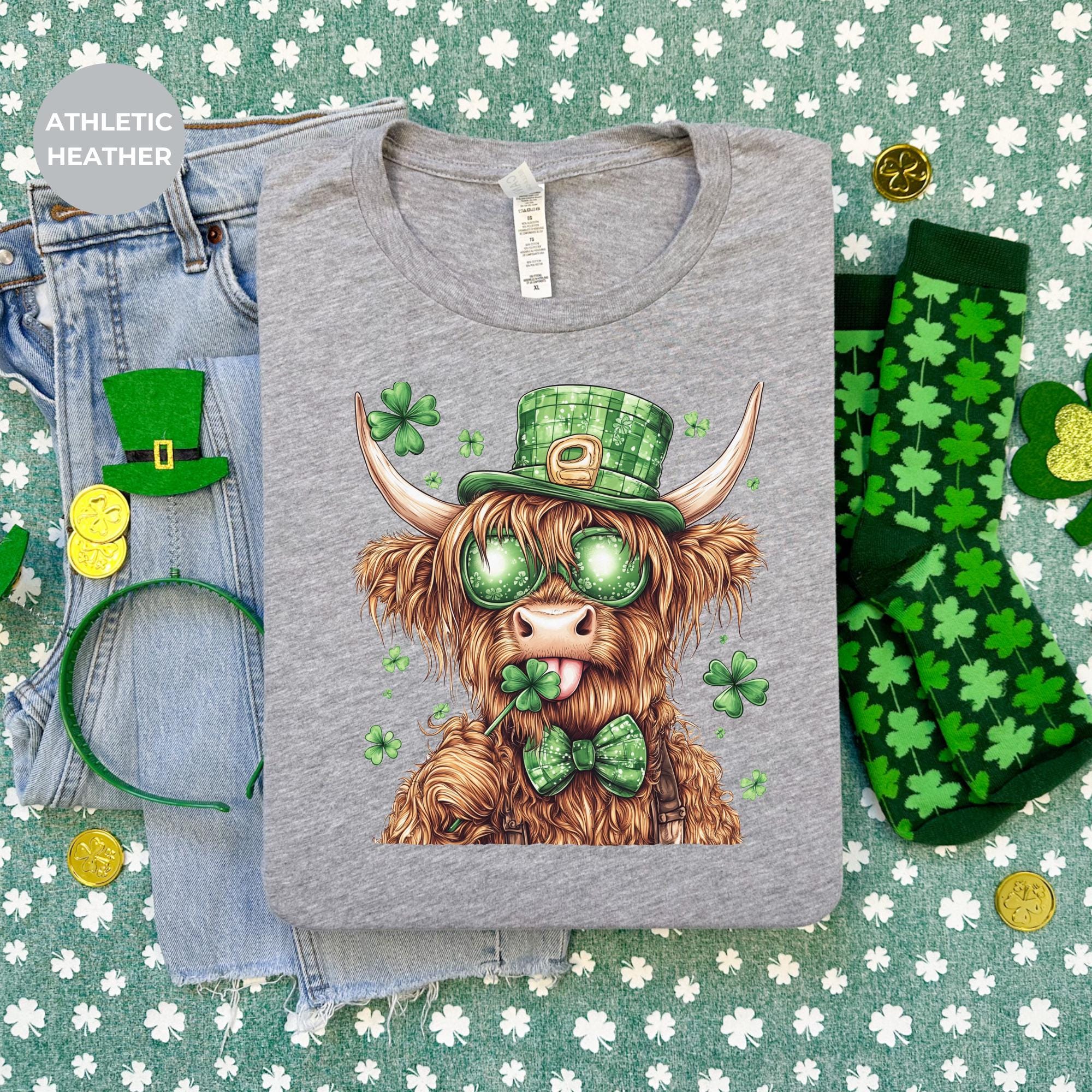 St. Patrick's Day Shirt for Women – Funny Irish Tee – Cute Lucky St. Patty’s Day TopSaint Patricks Day Shirt , Dog t shirts, tshirt women