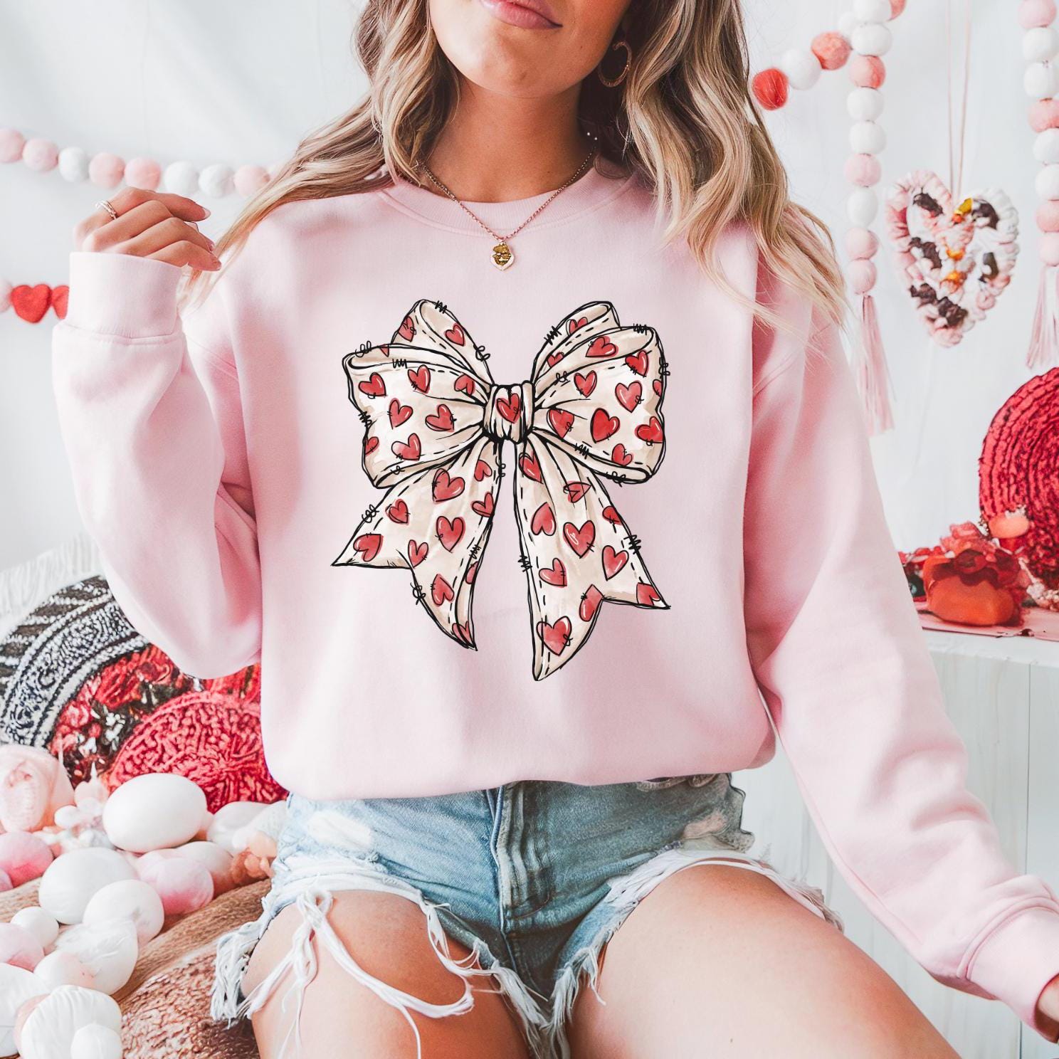 Valentines Day Sweatshirt | Cute & Comfy Valentine’s Gift | Romantic Heart Pullover | Couples Matching Sweatshirt